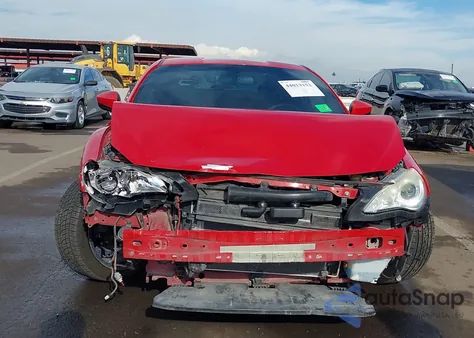 2014 Scion Fr-S из США, поврежденный, VIN JF1ZNAA15E8708183